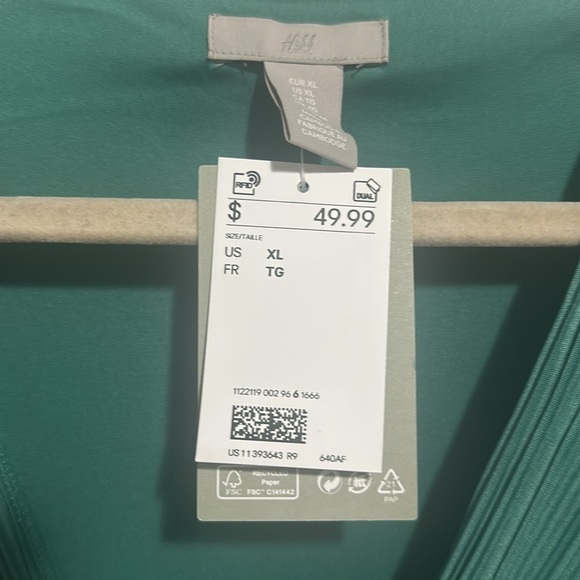 Green H&M Wrap Dress - Picture 3 of 3